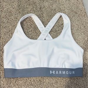 White Under Armour Sports Bra BARELY USED